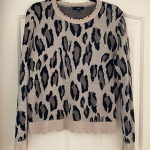 Long sleeve distressed sweater lightweight leopard print design super cute on